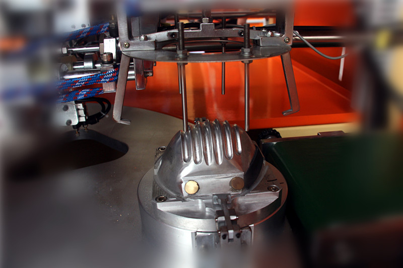 <a href='http://www.bu29.cn/xingyewenzhang/1361.html' target='1' style='font-size:14px; font-weight:bold; color:#ff0000;'>超聲波口罩機</a>